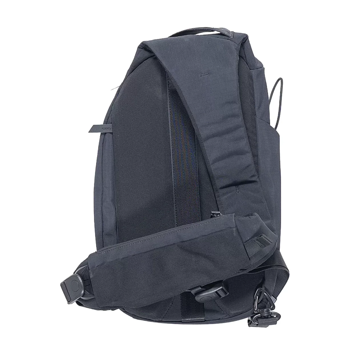 Alpaka Metro Crossbody Left Shoulder - Image 2