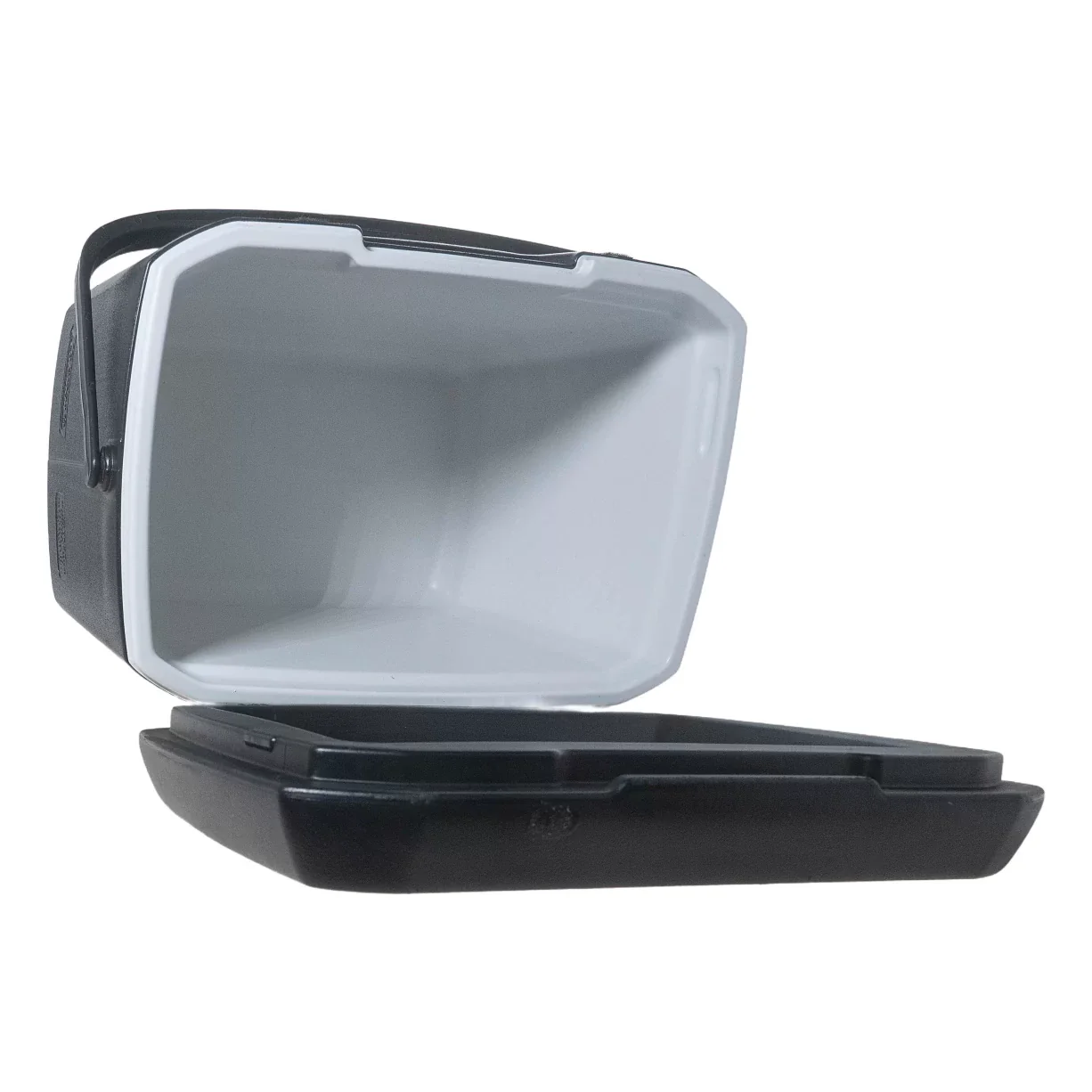 Coleman 28 Qt Xtreme Plastic Cooler - Image 3