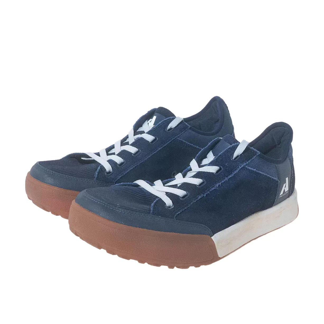 Eddie Bauer High Jinx Sneaker - Men's - Image 2