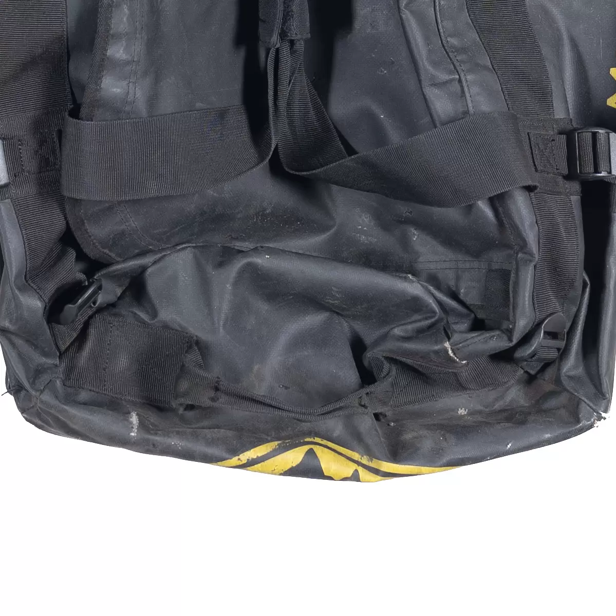 Mountain Designs 90L Roller Duffle - Image 4