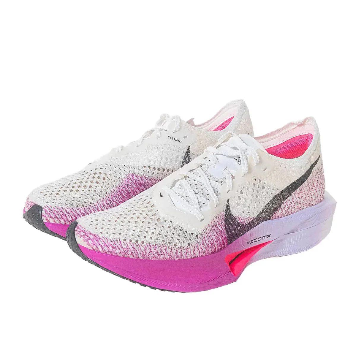 Nike ZoomX Vaporfly 3 - Women's - Image 2