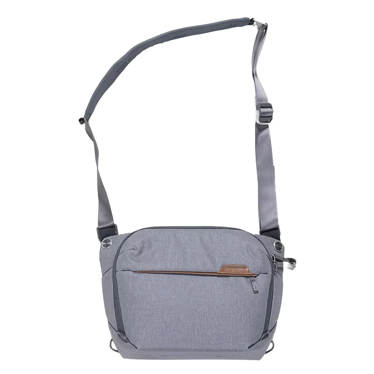 Peak Design Everyday Sling Bag
