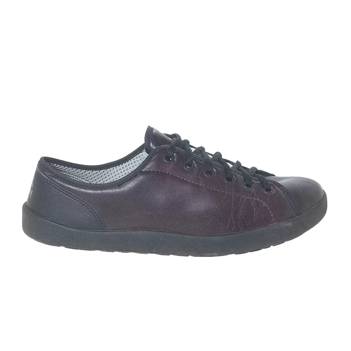 SOM Low Top Sneakers - Men's